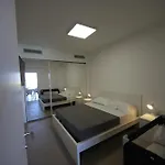 Iris Private Pool