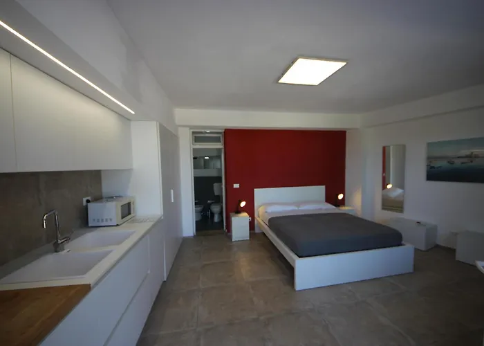 Apartment Iris Private Pool
