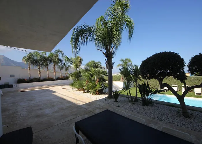 Apartment Iris Private Pool *
